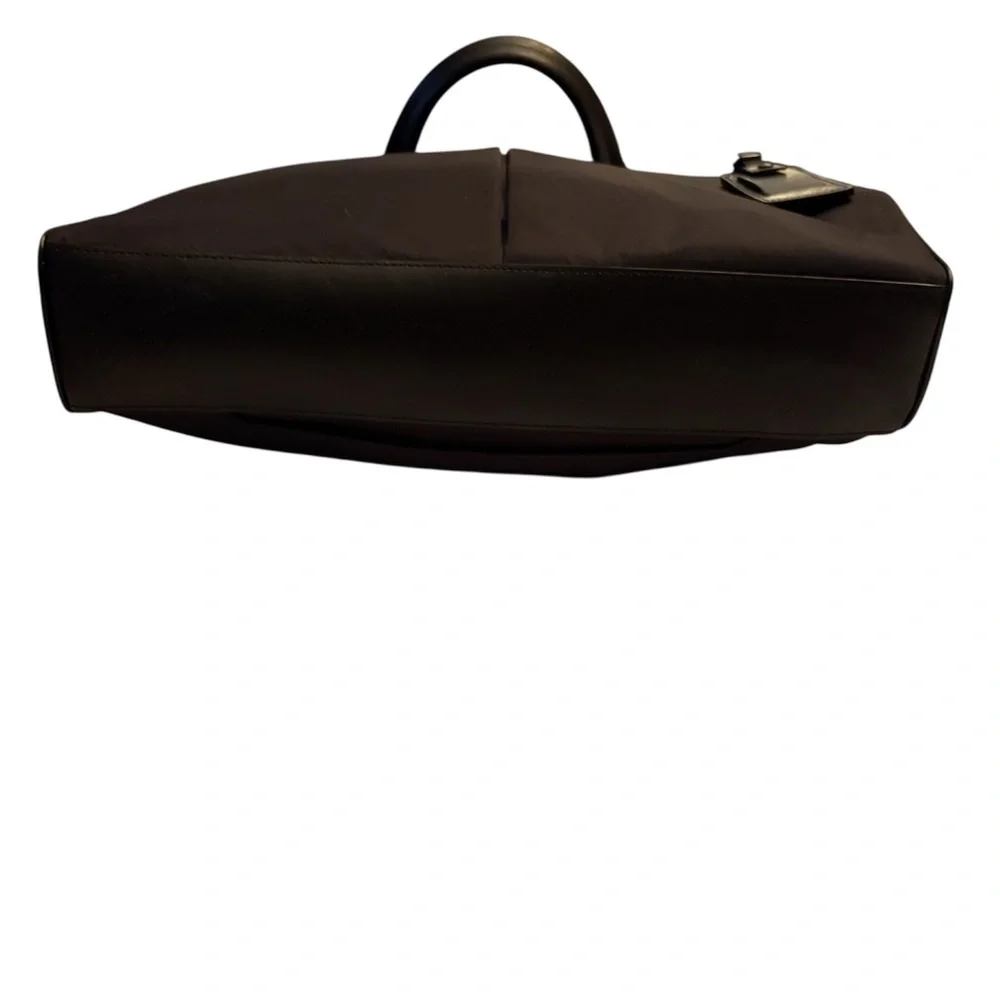 TUMI Black Briefcase with Shoulder Strap